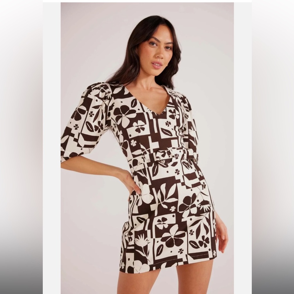 MINKPINK Monochrome Floral Long Sleeve Dress